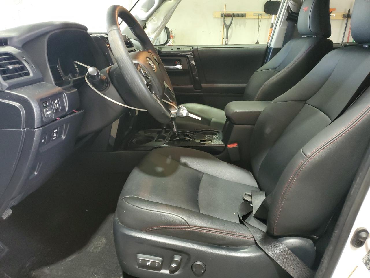 2019 Toyota 4Runner Sr5/Sr5 Premium VIN: JTEBU5JR3K5706081 Lot: 70425315