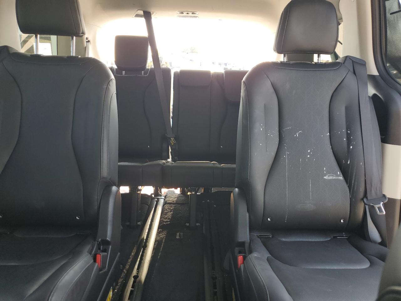 2023 Kia Carnival Ex VIN: KNDNC5H36P6295153 Lot: 70538075