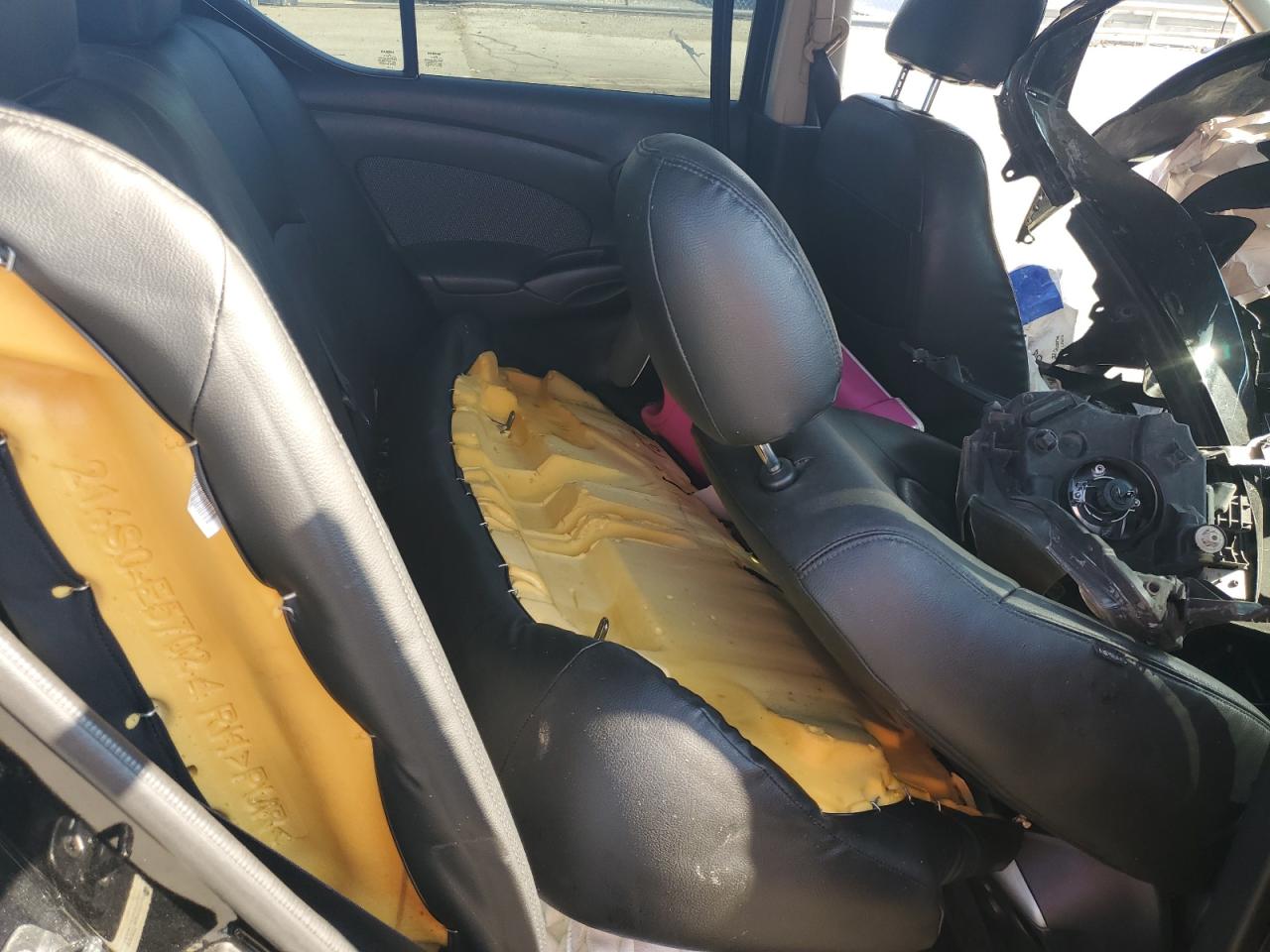 2015 Nissan Versa S VIN: 3N1CN7AP4FL930064 Lot: 69072985