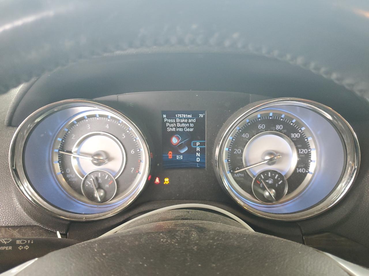 2013 Chrysler 300 VIN: 2C3CCAAGXDH728131 Lot: 67965895