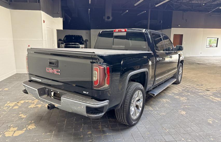 Пикапы GMC SIERRA 2016 Черный