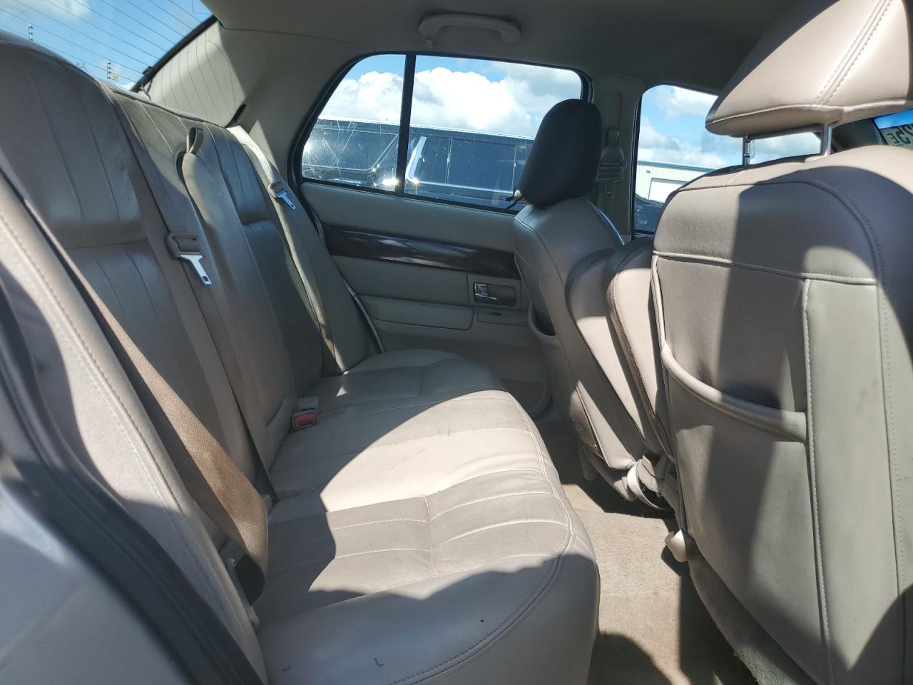 2008 Mercury Grand Marquis Ls VIN: 2MEFM75VX8X602749 Lot: 69825025