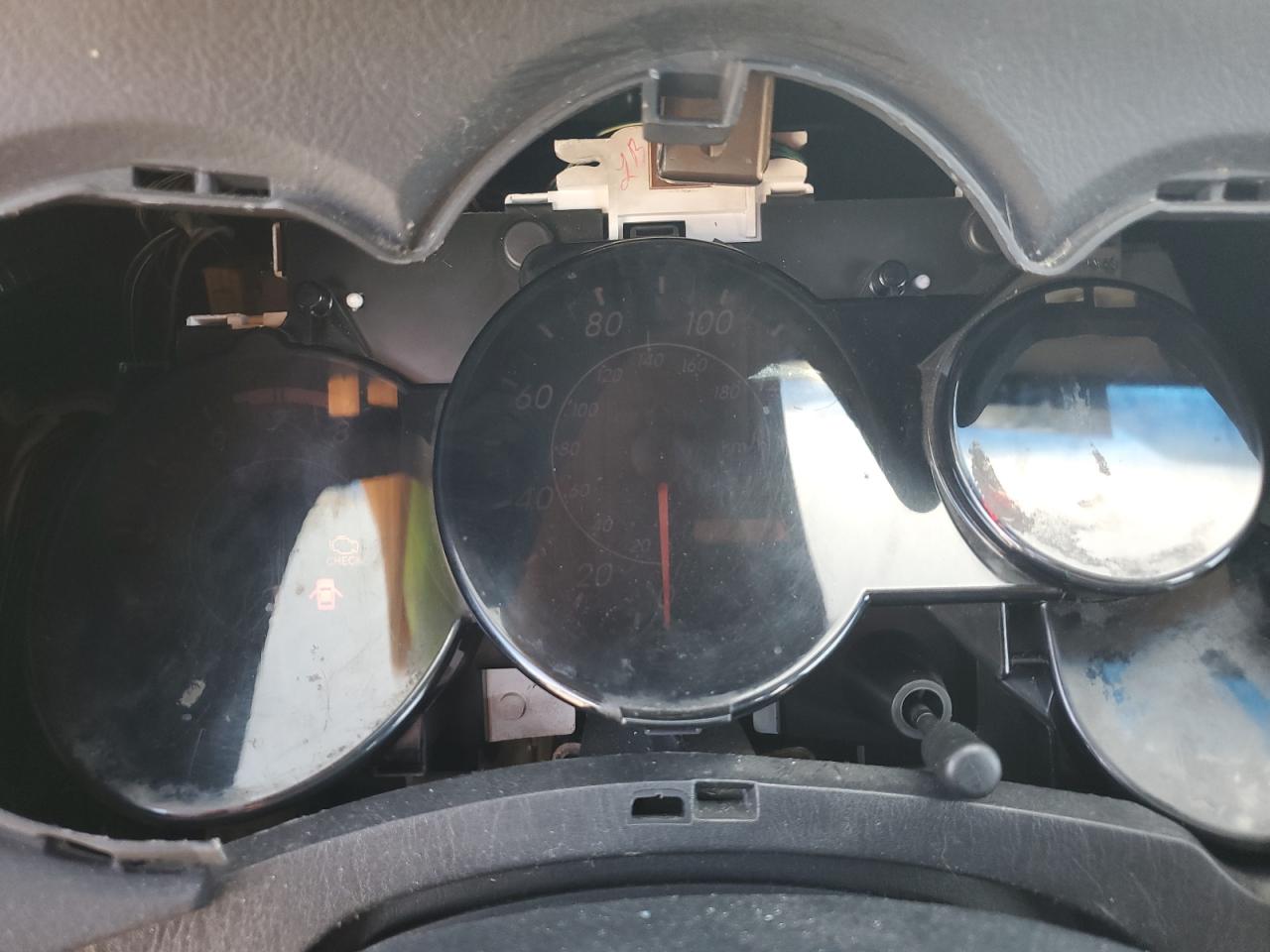 2003 Toyota Corolla Matrix Xr VIN: 2T1KR32E03C027069 Lot: 68049615