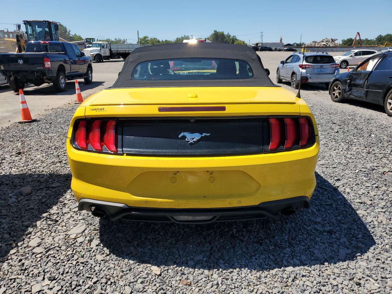 2018 Ford Mustang VIN: 1FATP8UH6J5124842 Lot: 69241085