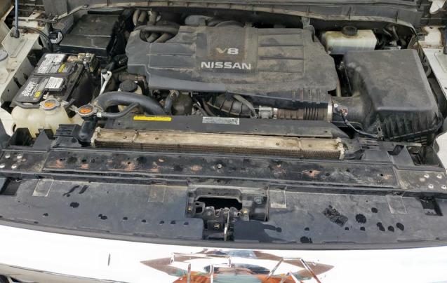 2017 NISSAN TITAN SV