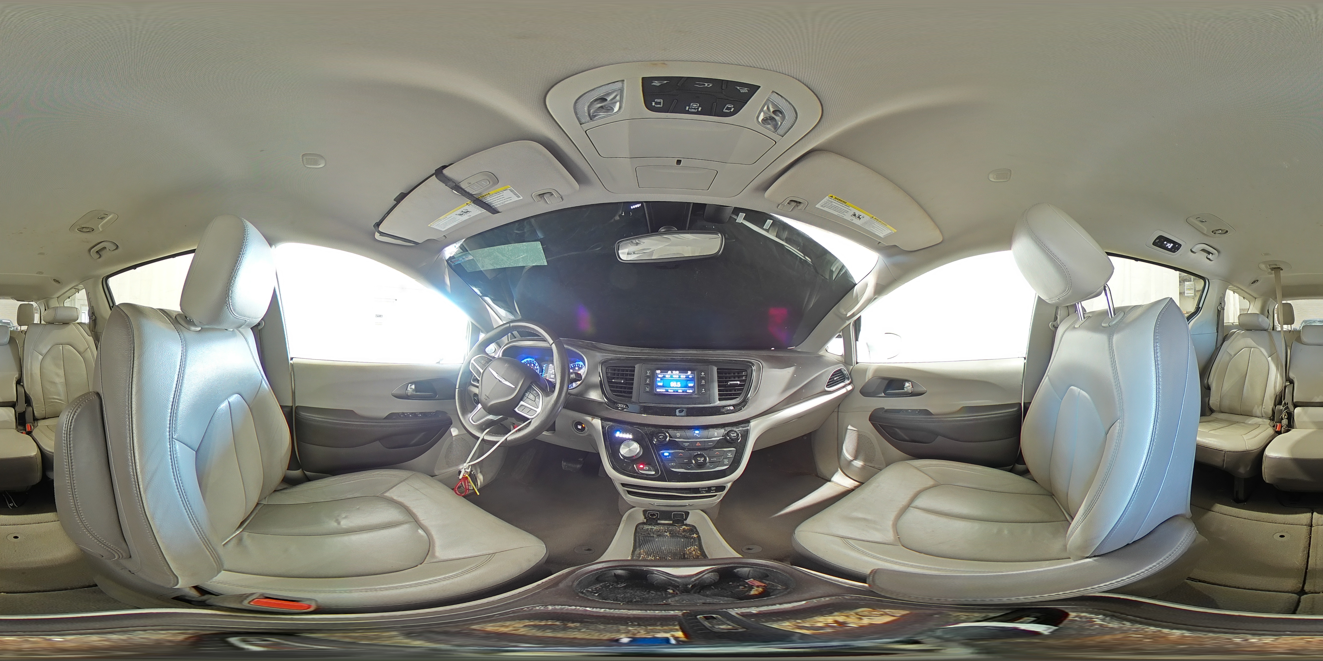 2017 Chrysler Pacifica Touring L VIN: 2C4RC1BG8HR711736 Lot: 69209835