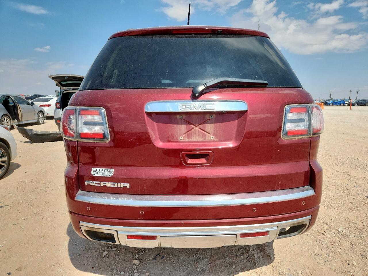 2015 GMC Acadia Denali VIN: 1GKKRTKD0FJ165571 Lot: 71052735