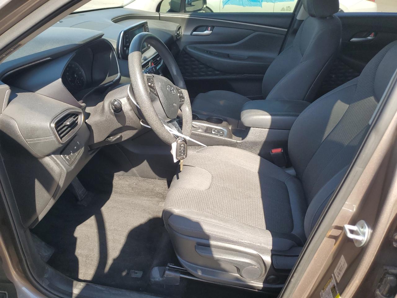 2019 Hyundai Santa Fe Se VIN: 5NMS23AD2KH081866 Lot: 68176255