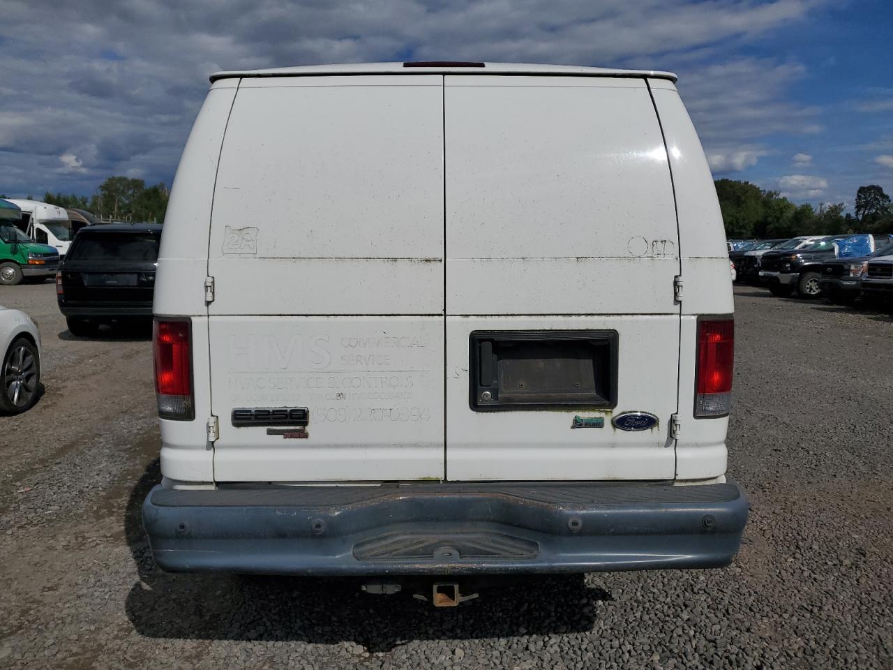 1FTNE2EL3BDB40173 2011 Ford Econoline E250 Van