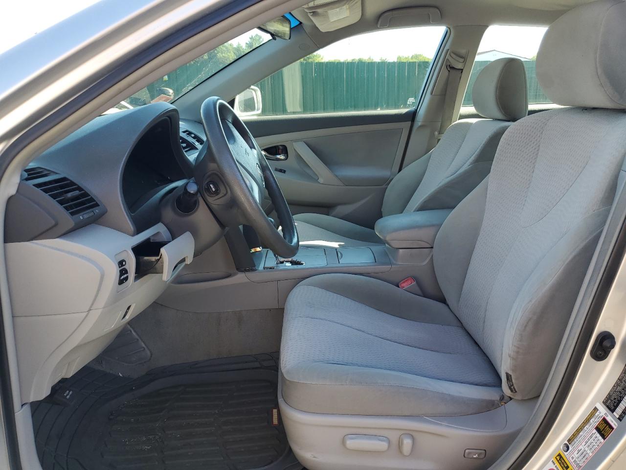 2010 Toyota Camry Base VIN: 4T1BF3EK6AU082857 Lot: 70149915