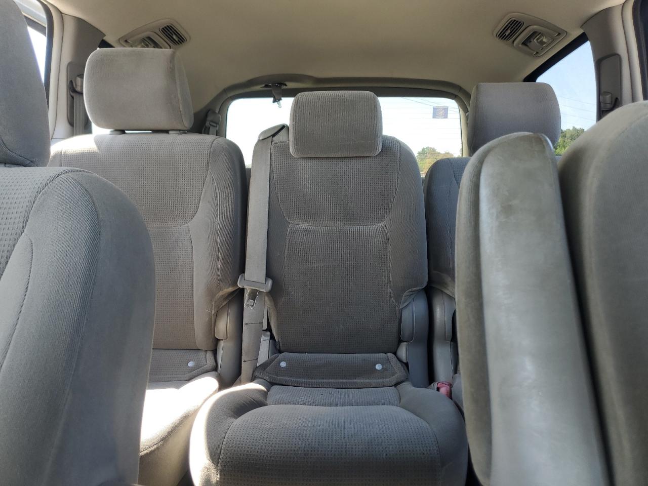 2004 Toyota Sienna Ce VIN: 5TDZA23C64S216265 Lot: 69948135