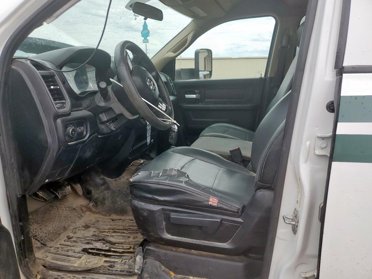 3C6UR5HL8KG683221 2019 Ram 2500 Tradesman