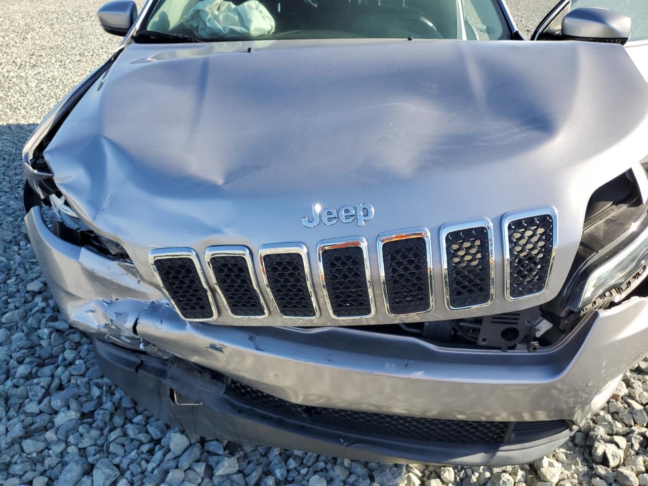 2020 Jeep Cherokee Latitude Plus VIN: 1C4PJLLB8LD605598 Lot: 68228275