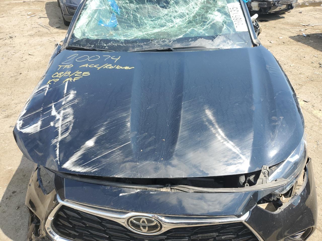 2022 Toyota Highlander Platinum VIN: 5TDFZRBH1NS187146 Lot: 70086135