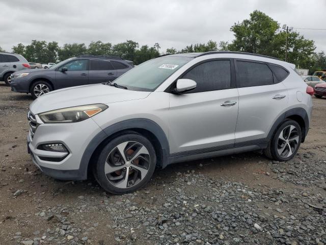 Parquets HYUNDAI TUCSON 2016 Srebrny