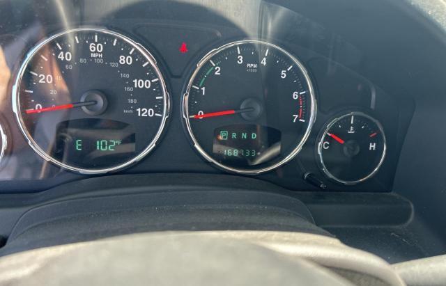 Parquets JEEP LIBERTY 2012 Czarny