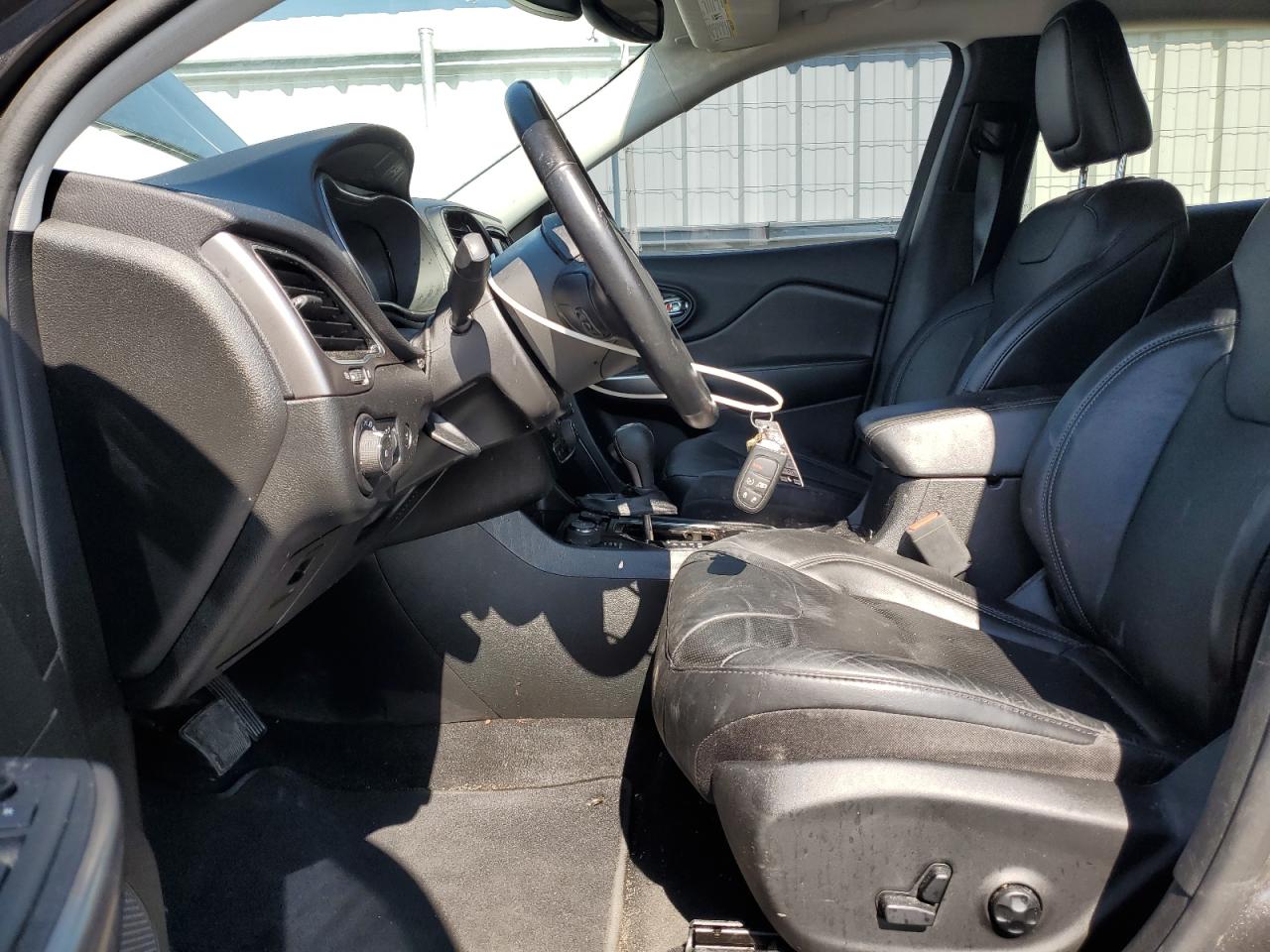 2021 Jeep Cherokee Limited VIN: 1C4PJMDN4MD146196 Lot: 67082125