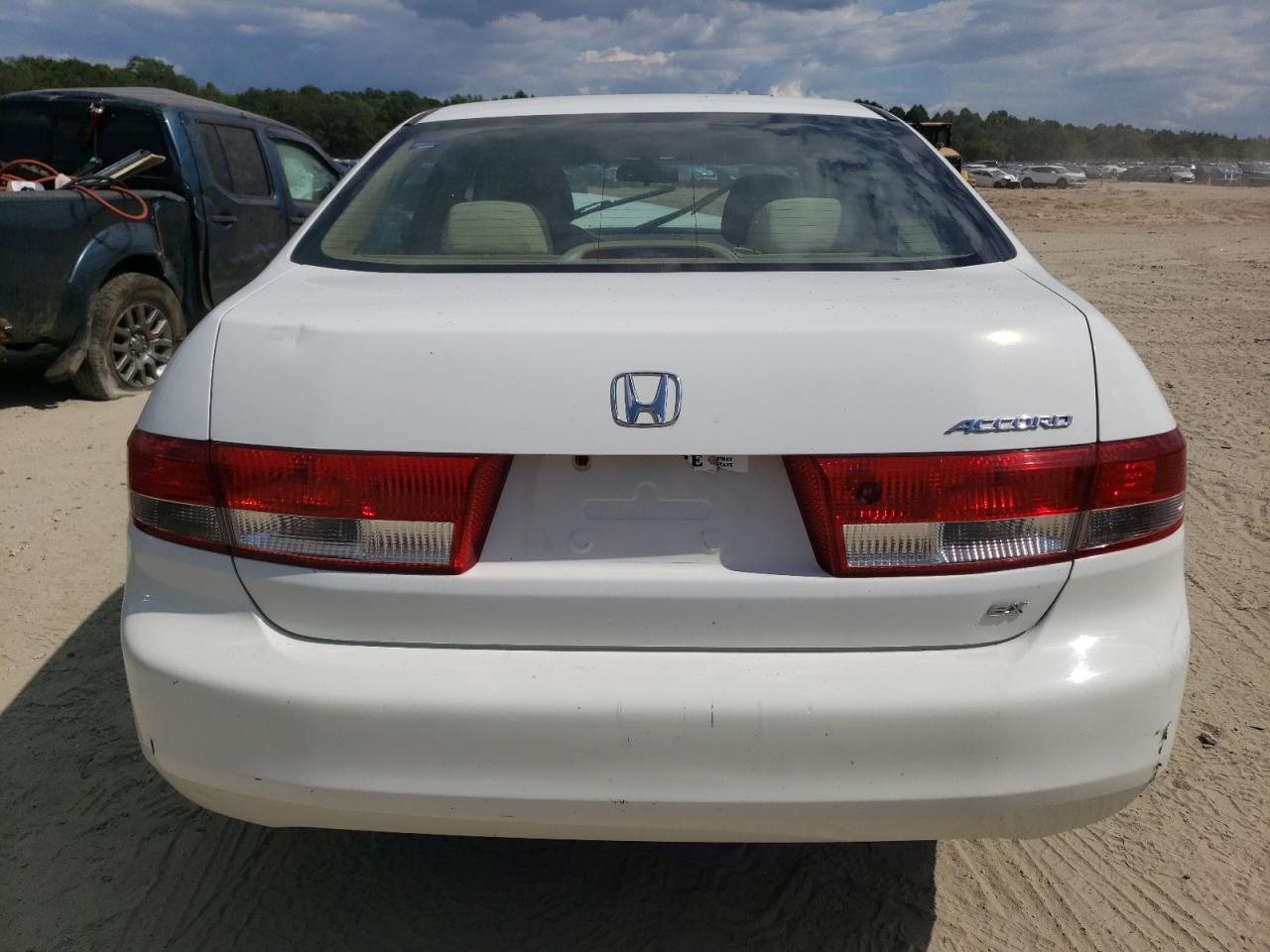 2004 Honda Accord Ex VIN: 1HGCM56674A112533 Lot: 70866035
