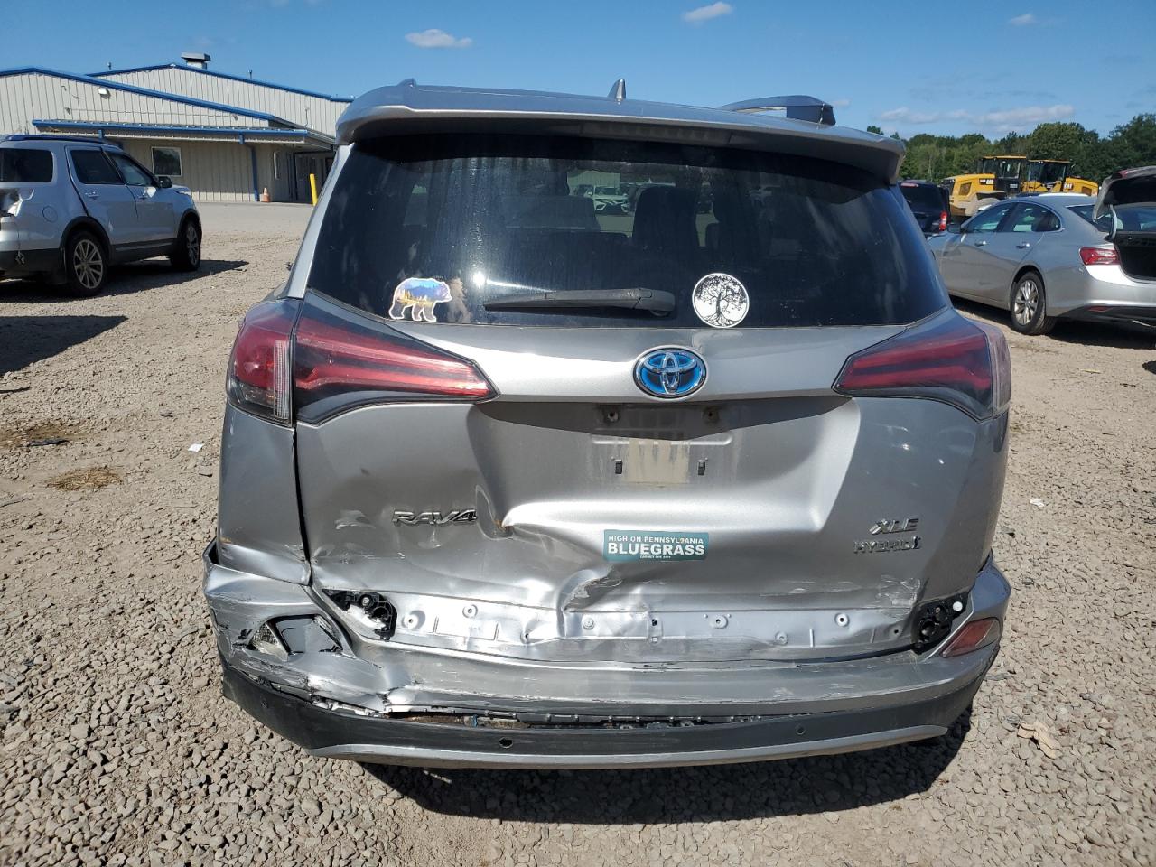 JTMRJREVXHD069151 TOYOTA RAV4 2017