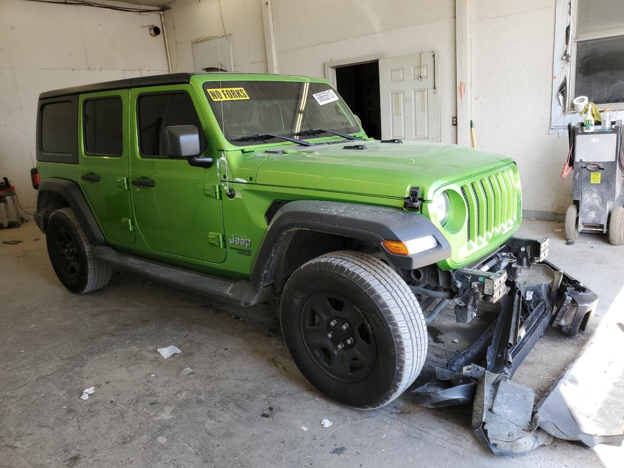 2018 Jeep Wrangler Unlimited Sport VIN: 1C4HJXDN3JW286925 Lot: 68655913