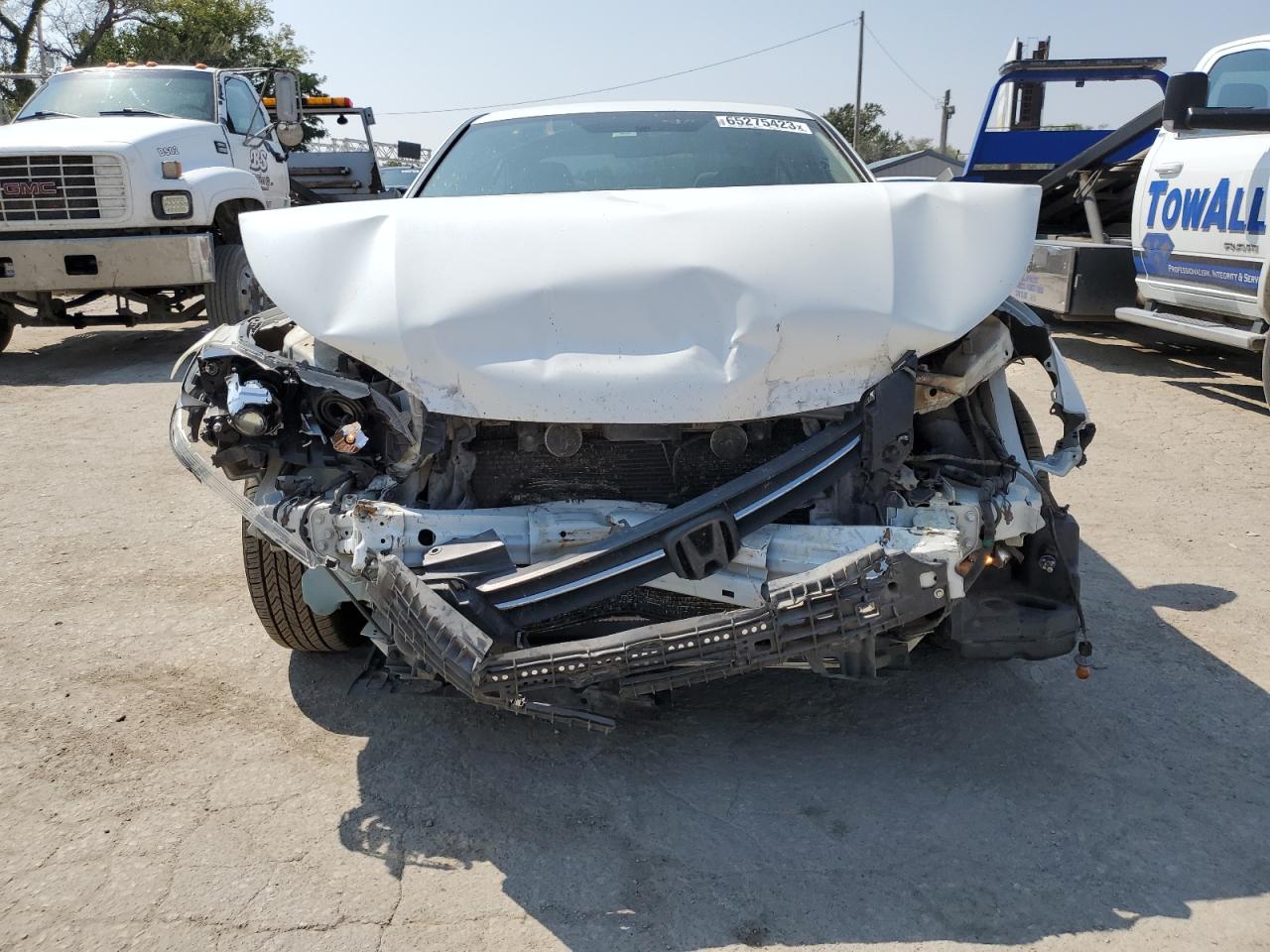 1HGCR2F3XDA097693 2013 Honda Accord Lx