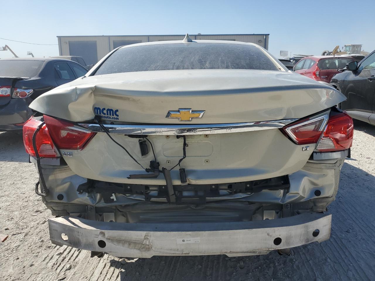 2G1125S38F9174070 2015 Chevrolet Impala Lt