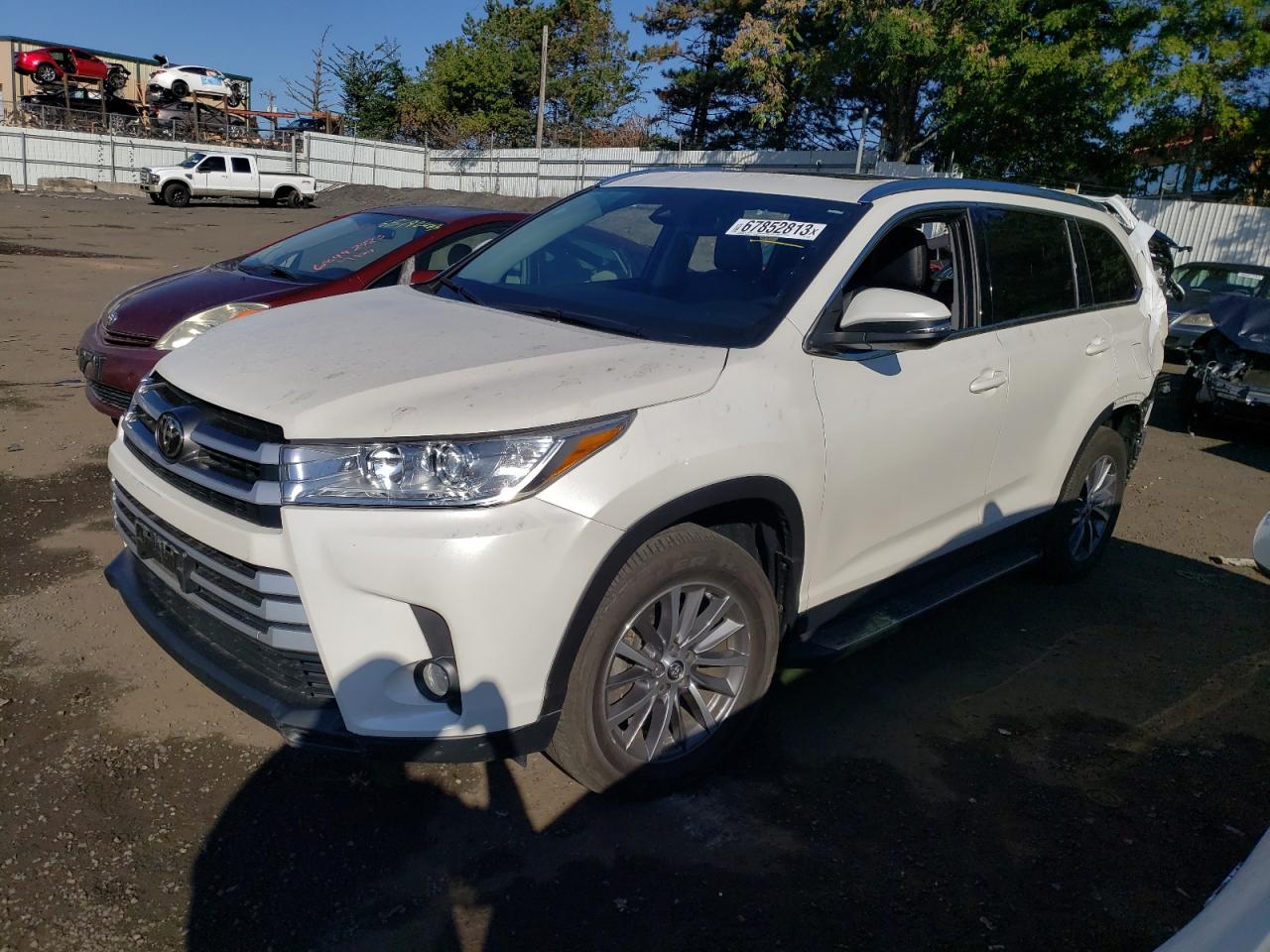 2019 Toyota Highlander Se VIN: 5TDJZRFH9KS616100 Lot: 67852813