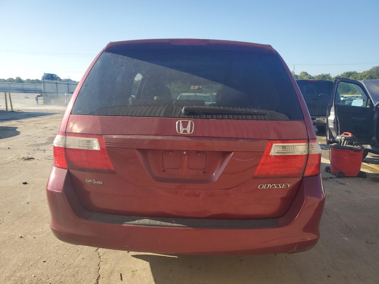 2005 Honda Odyssey Exl VIN: 5FNRL387X5B106837 Lot: 68210263