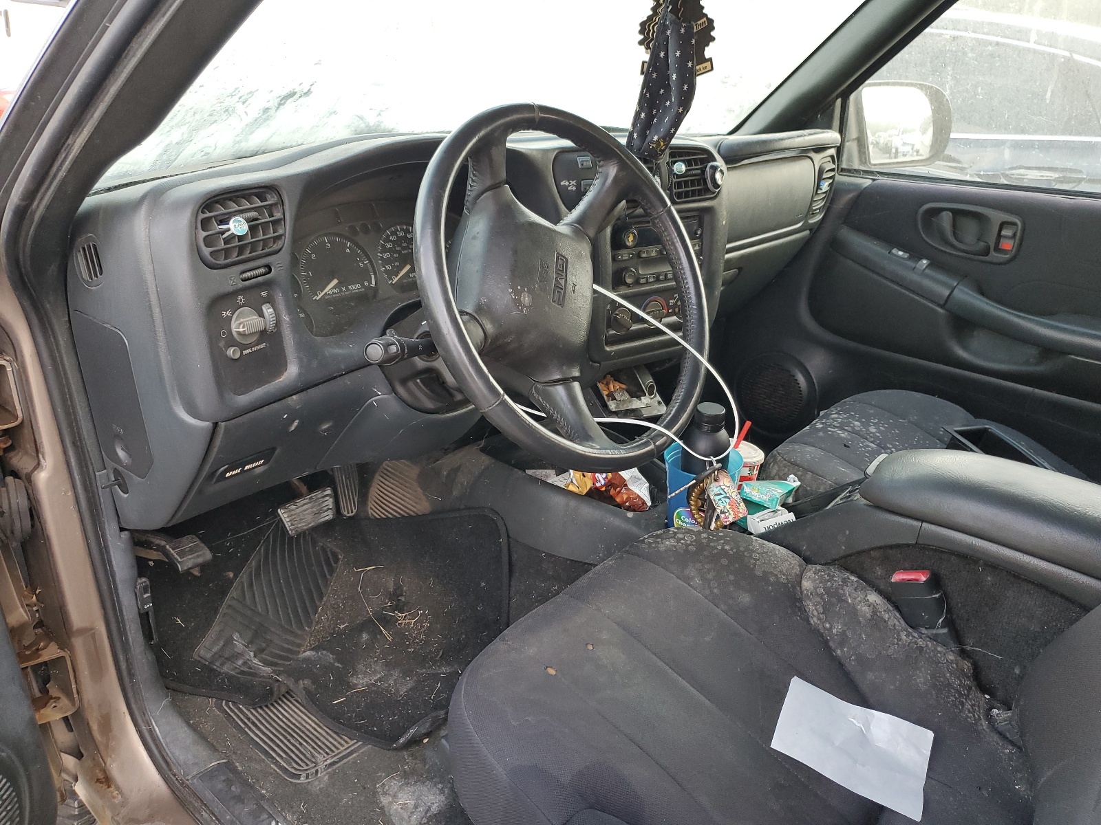 1GTDT13X94K143854 2004 GMC Sonoma