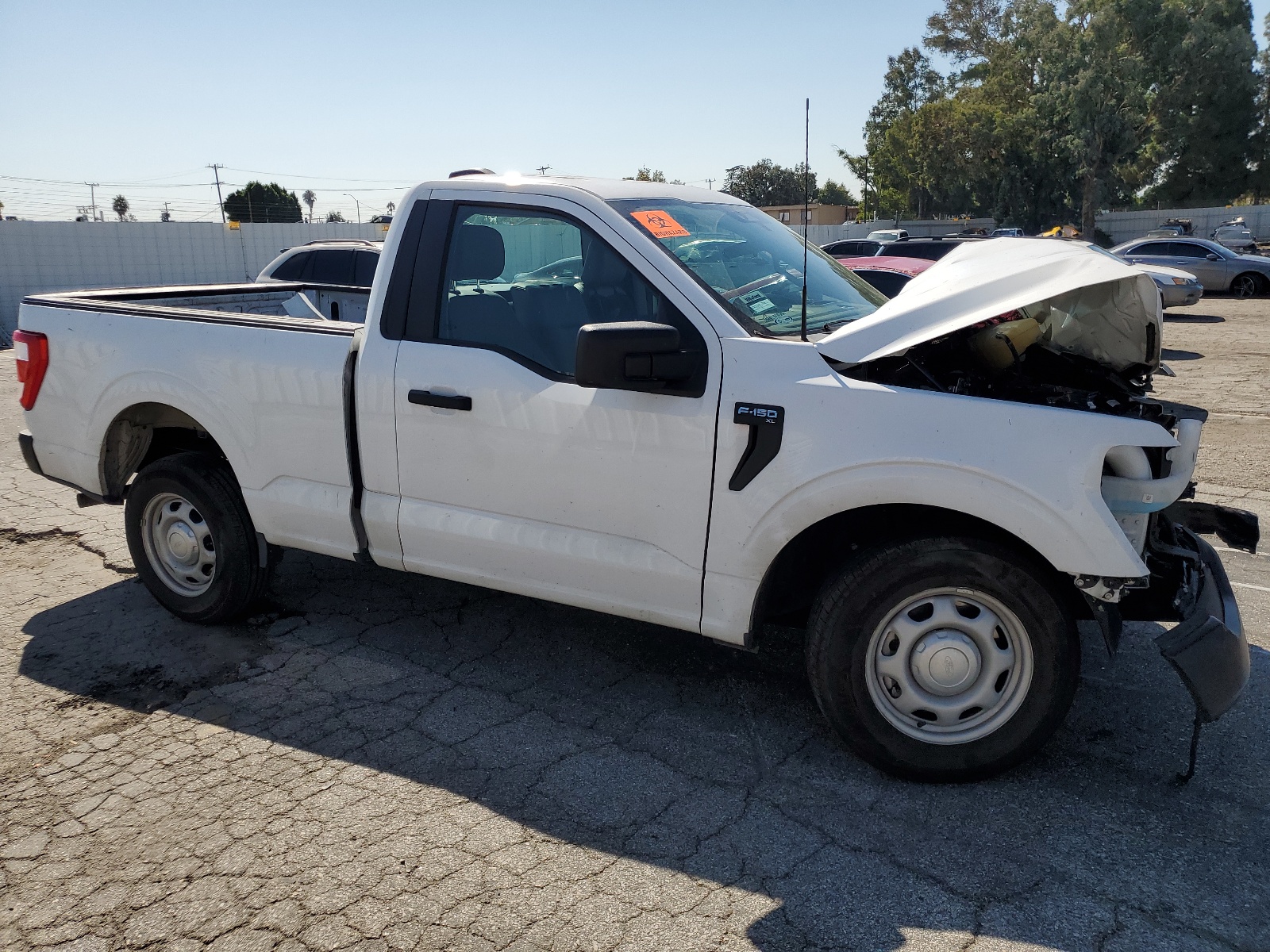 2022 Ford F150 vin: 1FTMF1CB0NKE21800