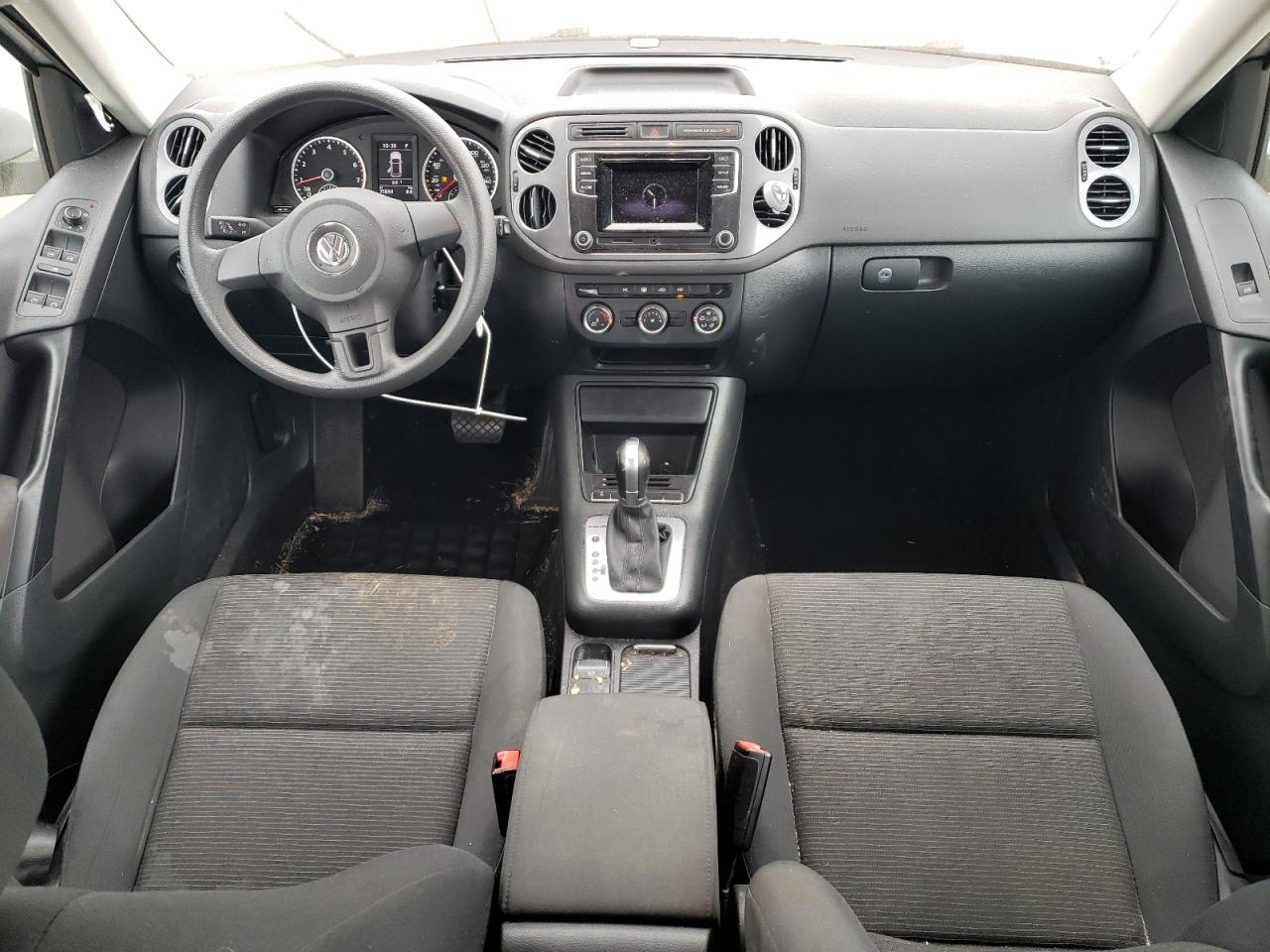 2017 Volkswagen Tiguan - Image 8