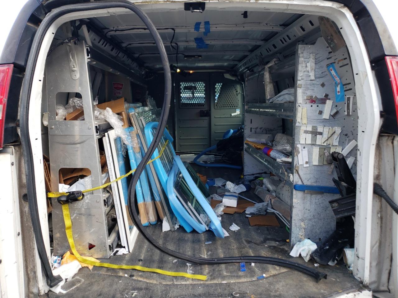 2017 Chevrolet Express G2500 VIN: 1GCWGBFF0H1116527 Lot: 68232333