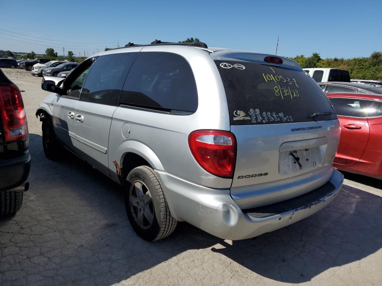 2005 Dodge Grand Caravan Sxt VIN: 2D4GP44L95R432690 Lot: 67073083