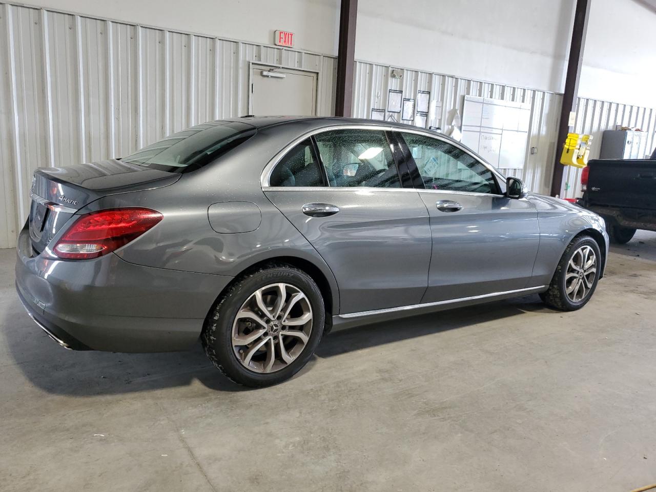 2018 Mercedes-Benz C 300 4Matic VIN: 55SWF4KB3JU243642 Lot: 69748143