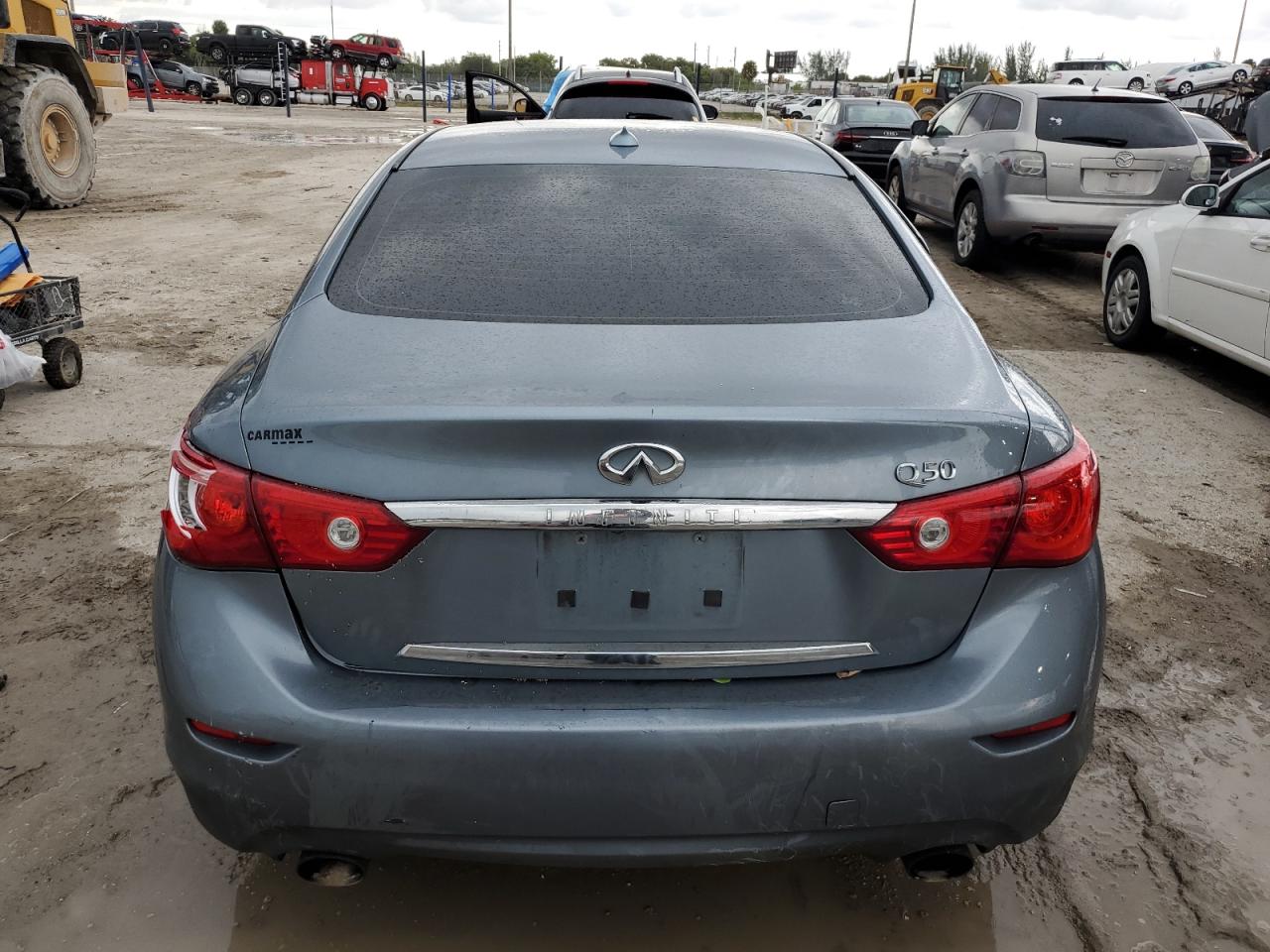 2015 Infiniti Q50 - Image 6