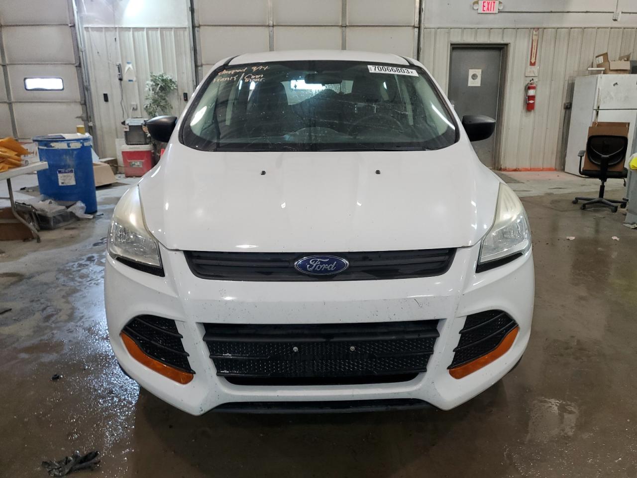 2013 Ford Escape S VIN: 1FMCU0F73DUB23274 Lot: 70066803