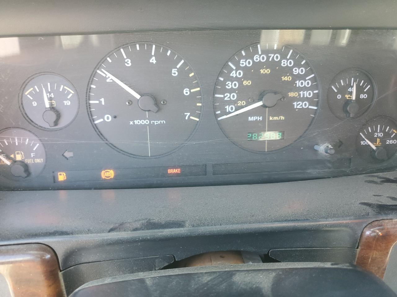 1997 Jeep Grand Cherokee Laredo VIN: 1J4FX58S0VC719225 Lot: 66762923