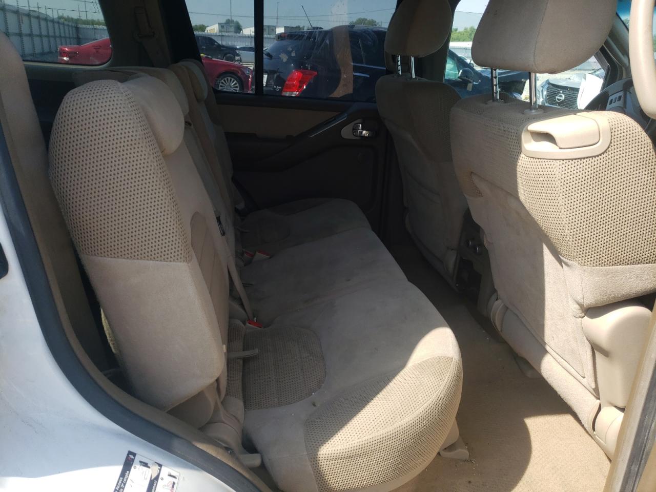 2005 Nissan Pathfinder - Image 11