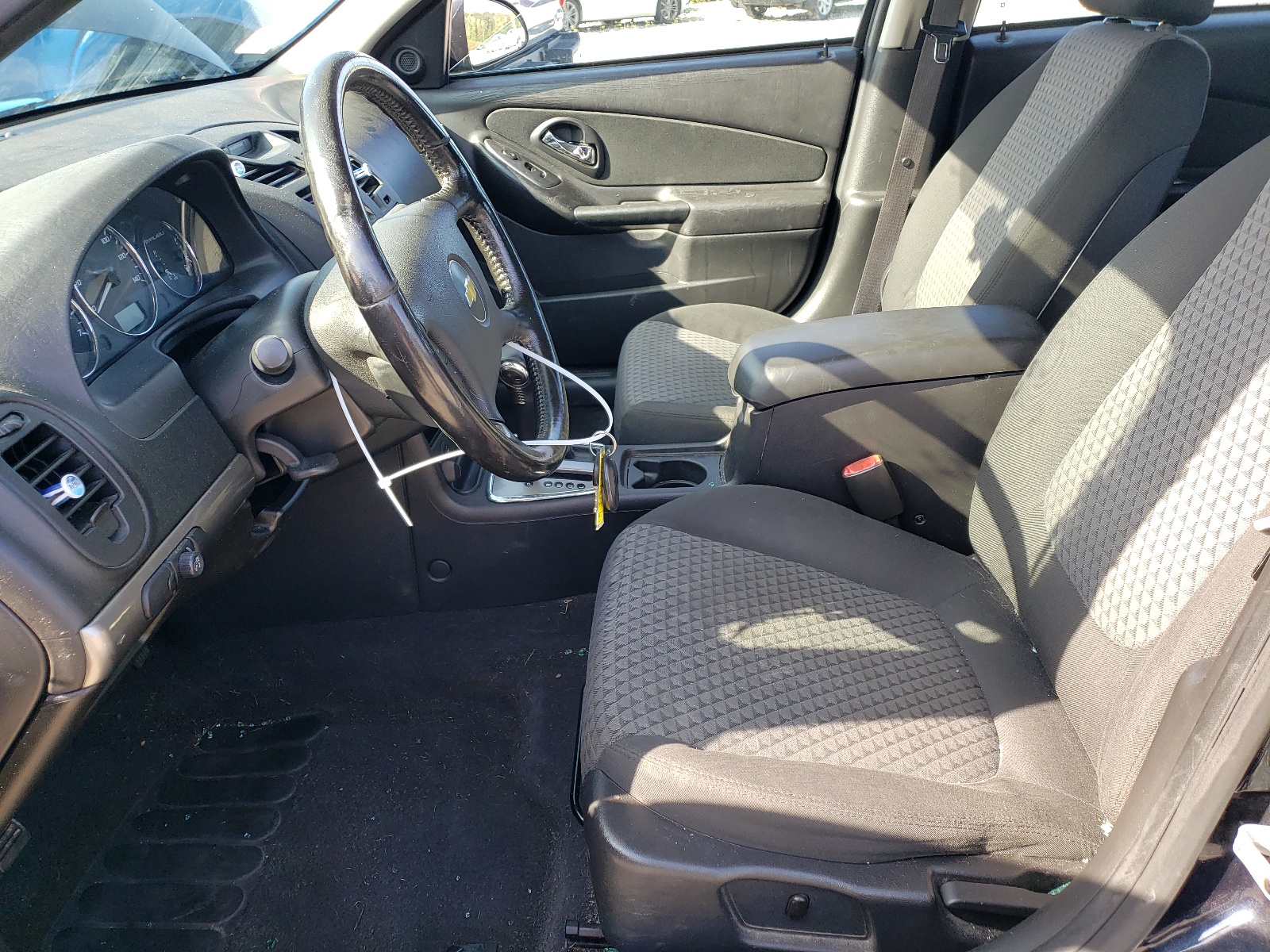 1G1ZT68N67F268102 2007 Chevrolet Malibu Maxx Lt