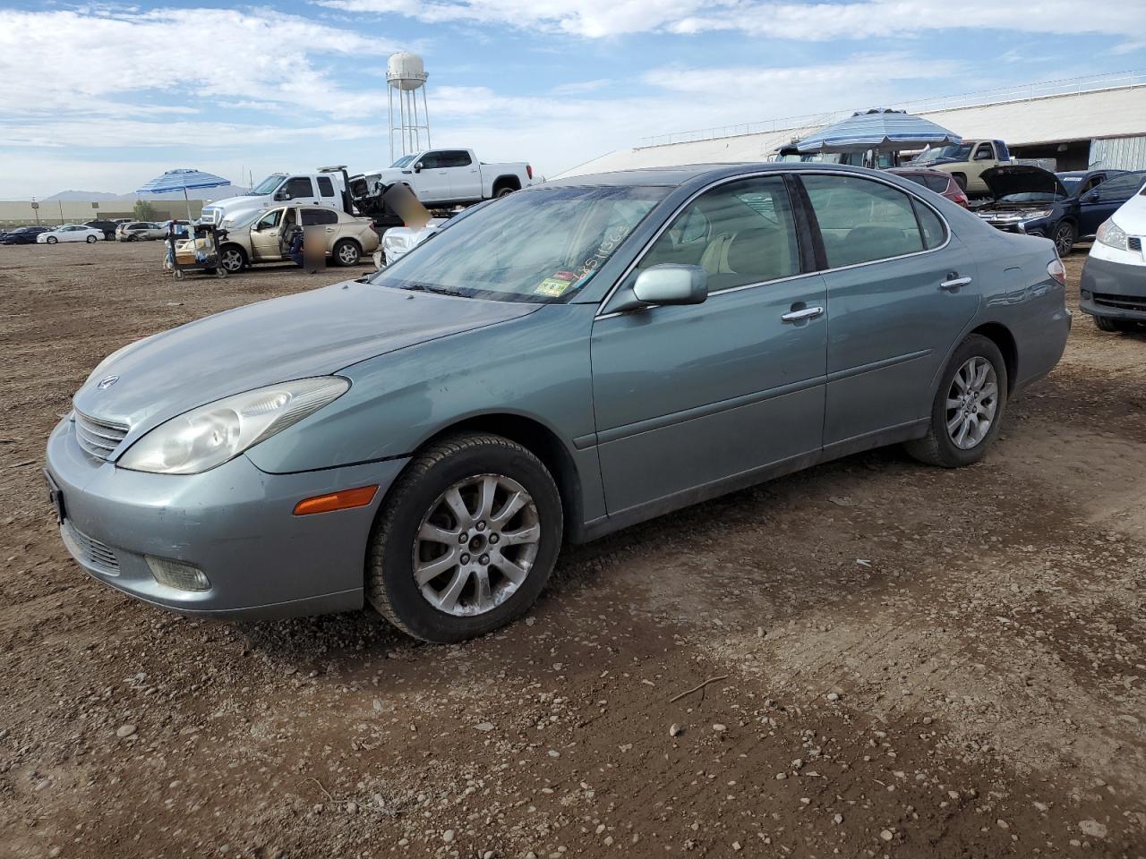 Phoenix, AZ에서 판매 중인 2002 Lexus Es 300 - Minor Dent/Scratches