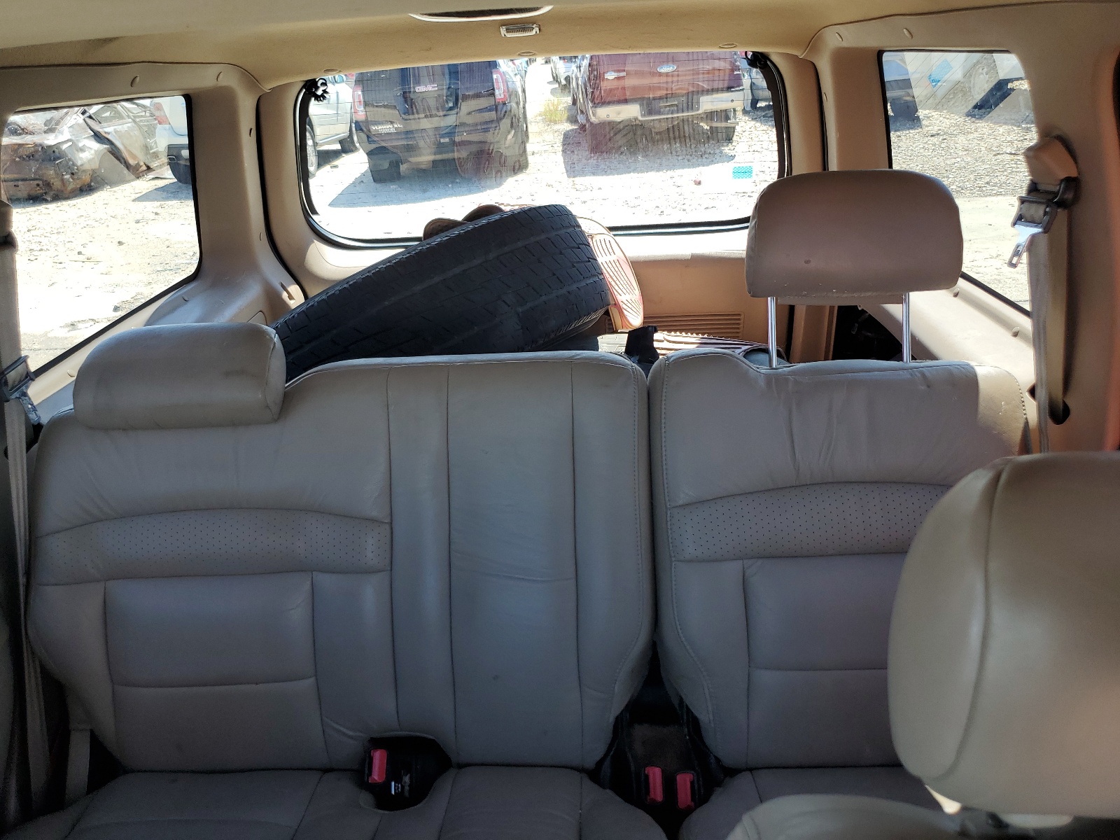 1FMDU65E3YZA11459 2000 Ford Explorer Limited