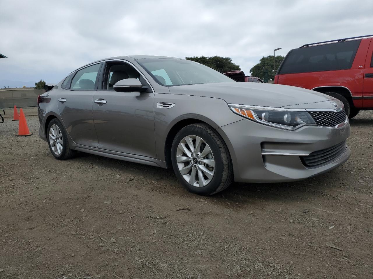 2016 Kia Optima Ex VIN: 5XXGU4L32GG088462 Lot: 68443763