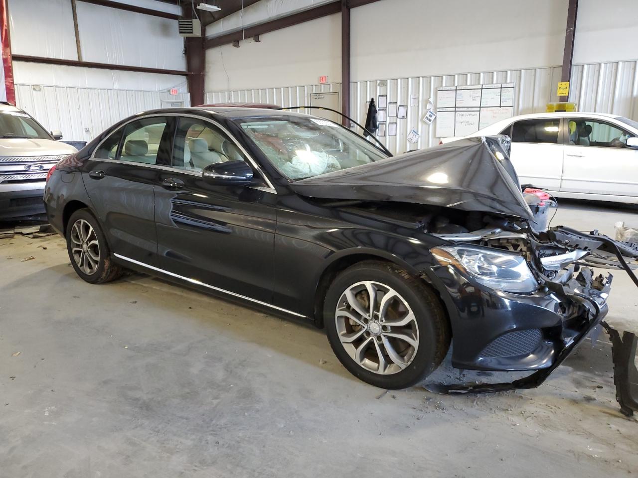 VIN 55SWF4KB1GU123895 2016 MERCEDES-BENZ C-CLASS no.4