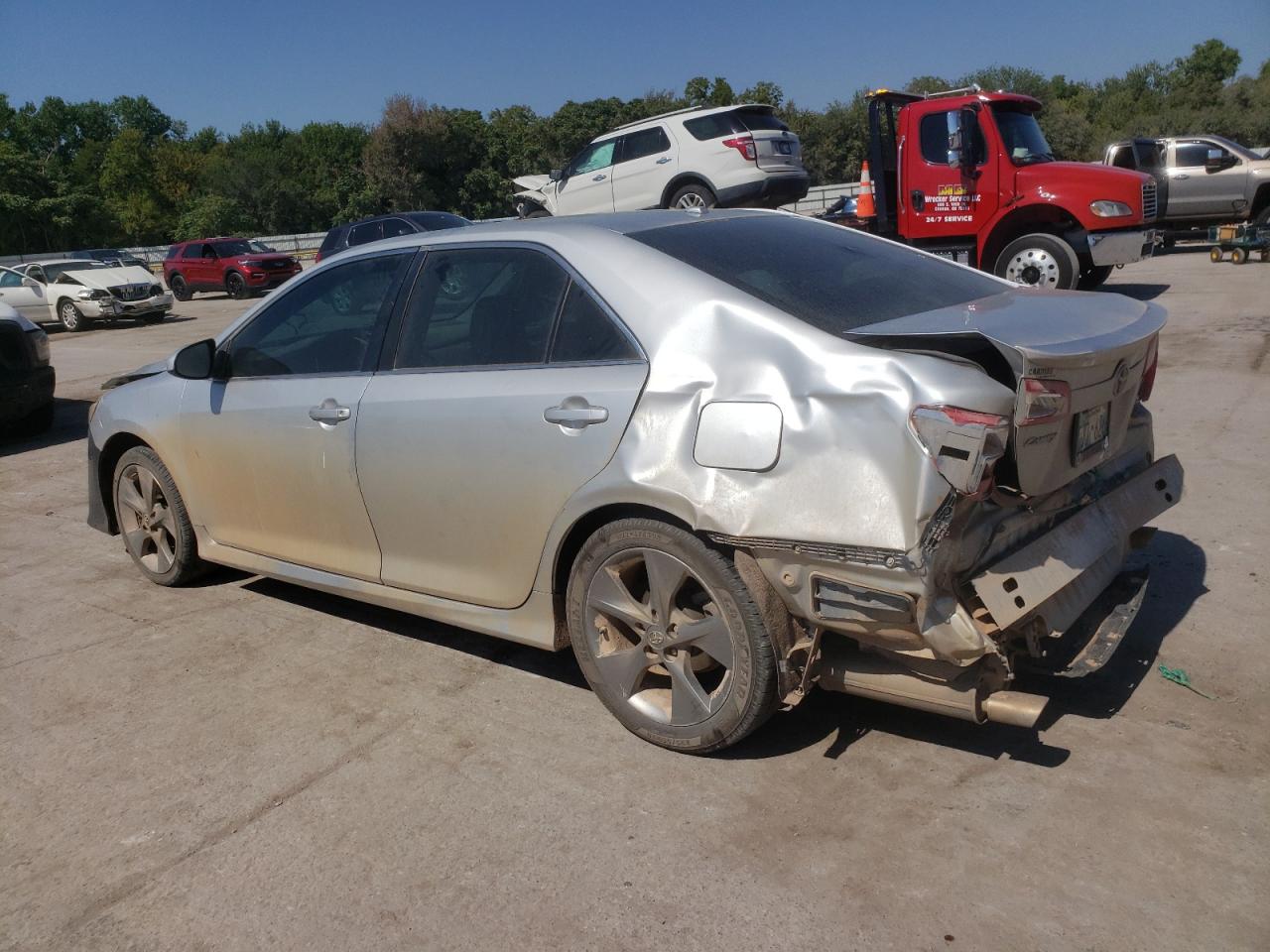 2014 Toyota Camry Se VIN: 4T1BK1FK4EU545731 Lot: 70153603