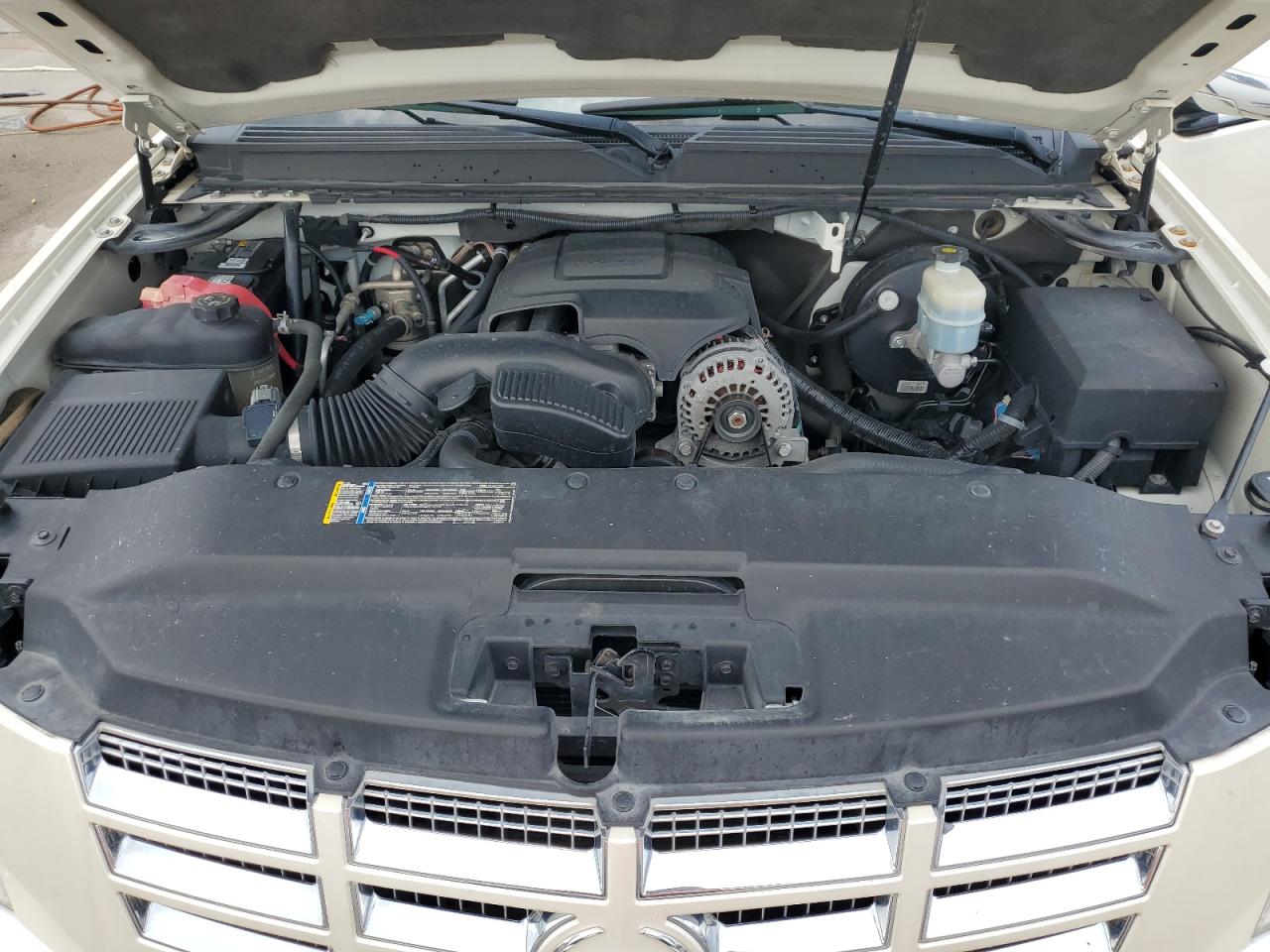 1GYFC13289R220946 2009 Cadillac Escalade