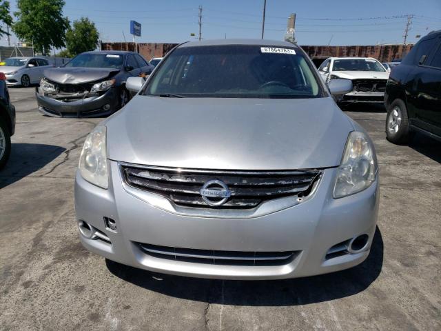 Седани NISSAN ALTIMA 2012 Сріблястий