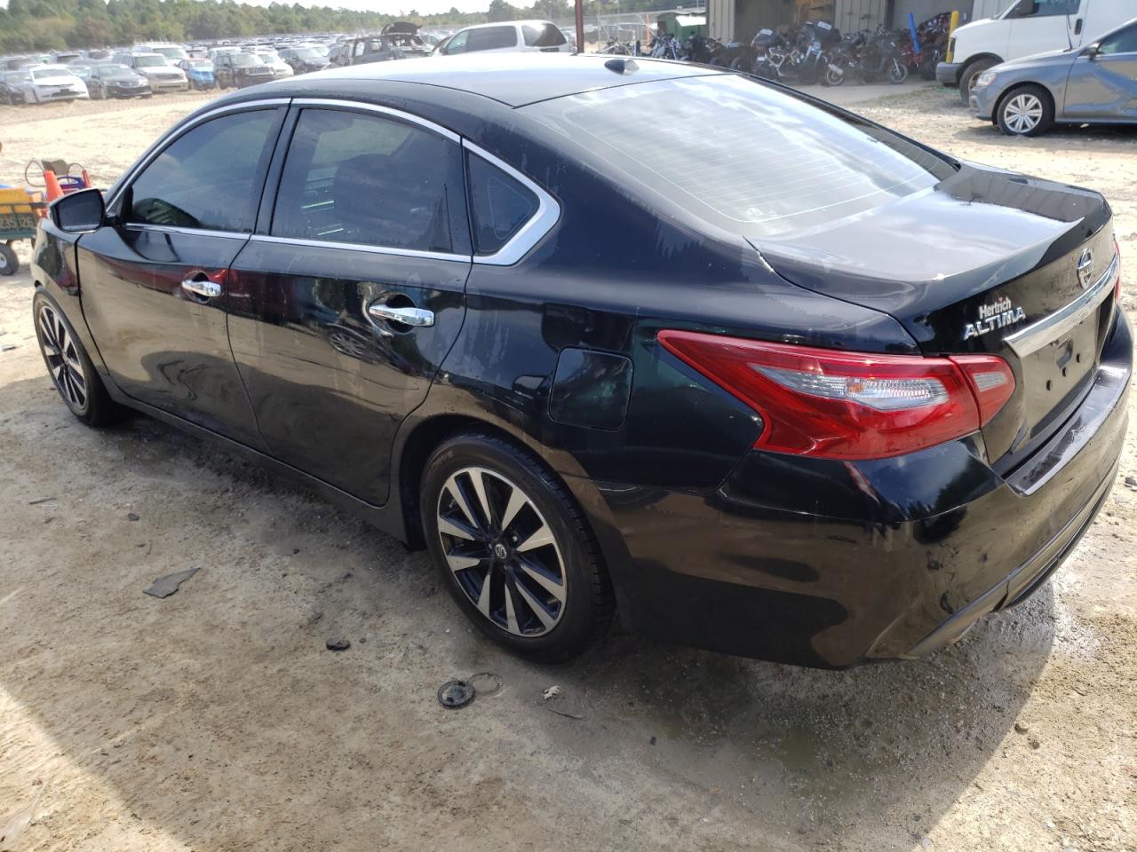 1N4AL3AP6JC234562 2018 Nissan Altima 2.5