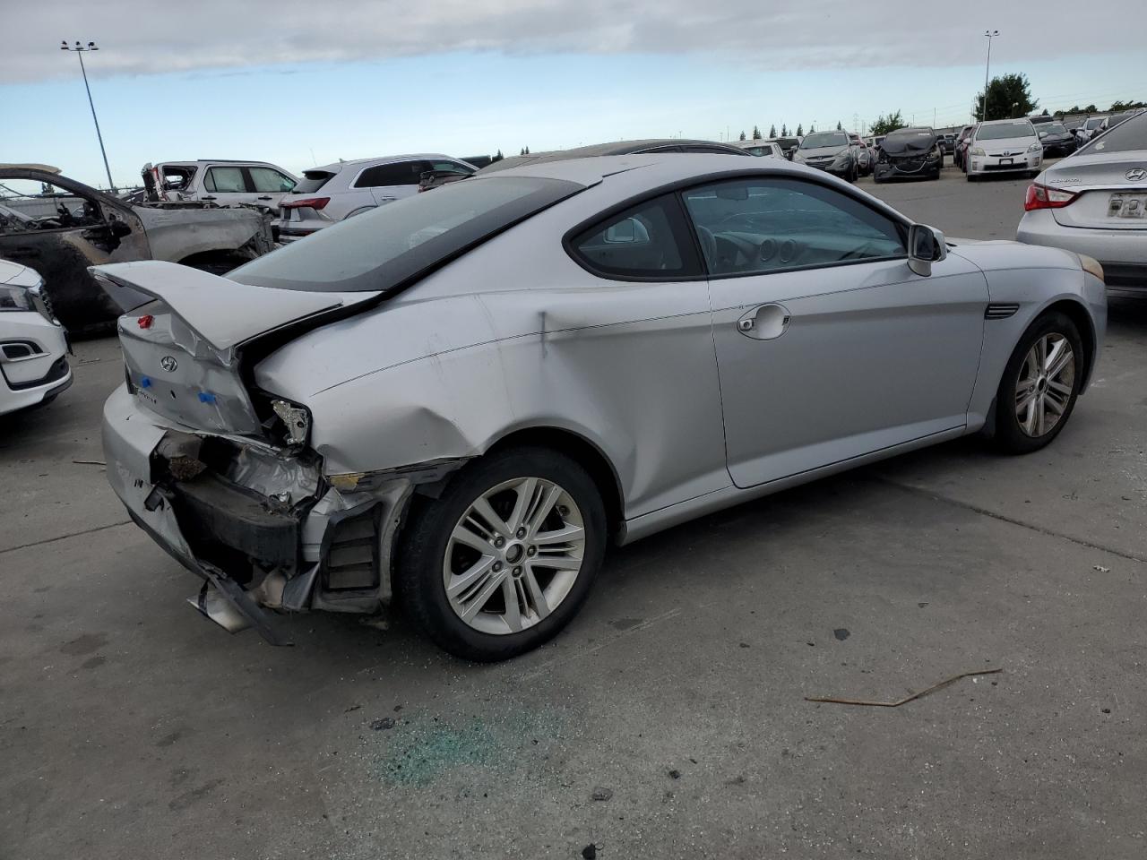 2008 Hyundai Tiburon Gs VIN: KMHHM66D18U295954 Lot: 69230393