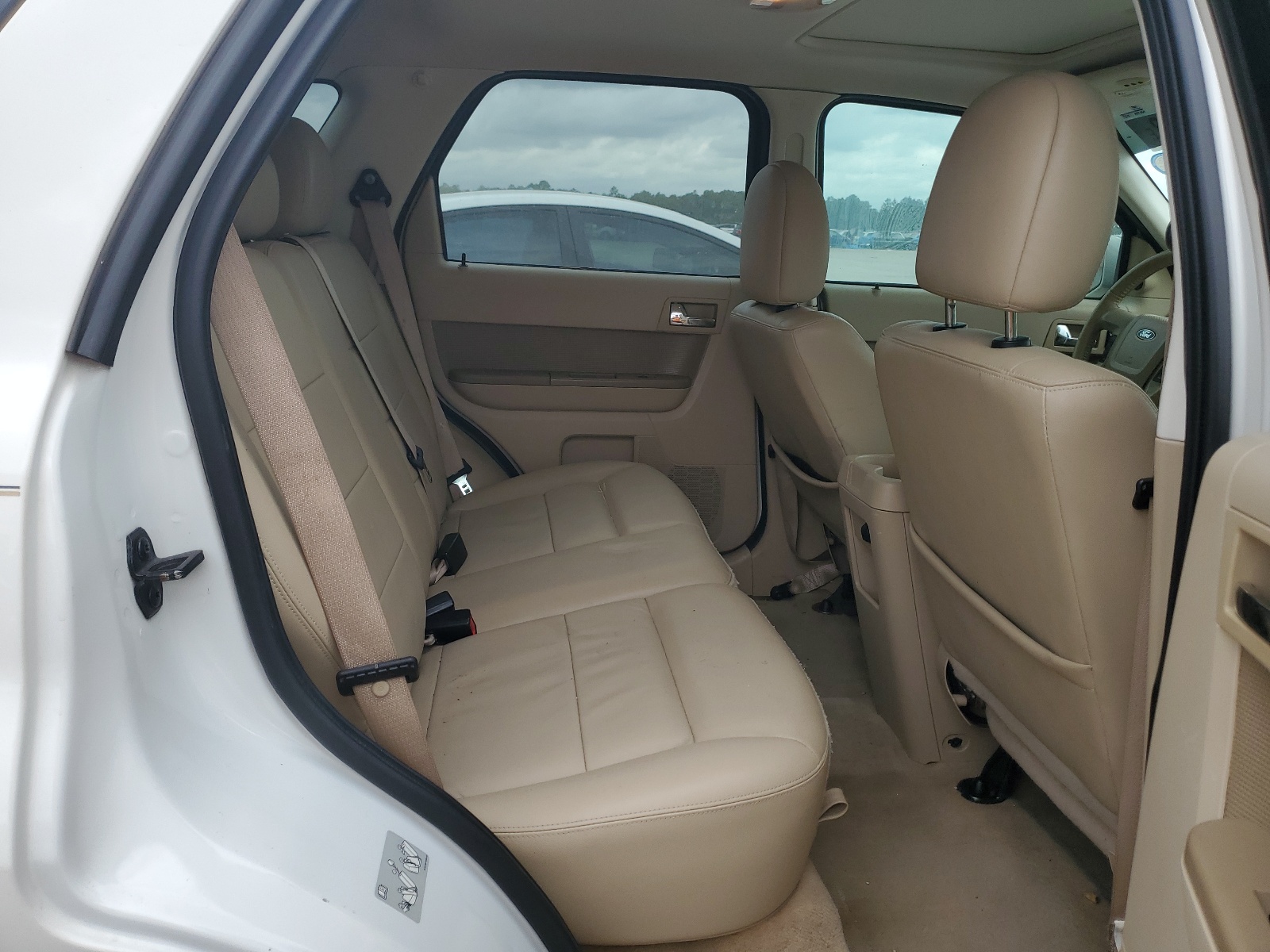 1FMCU0E79AKC95351 2010 Ford Escape Limited