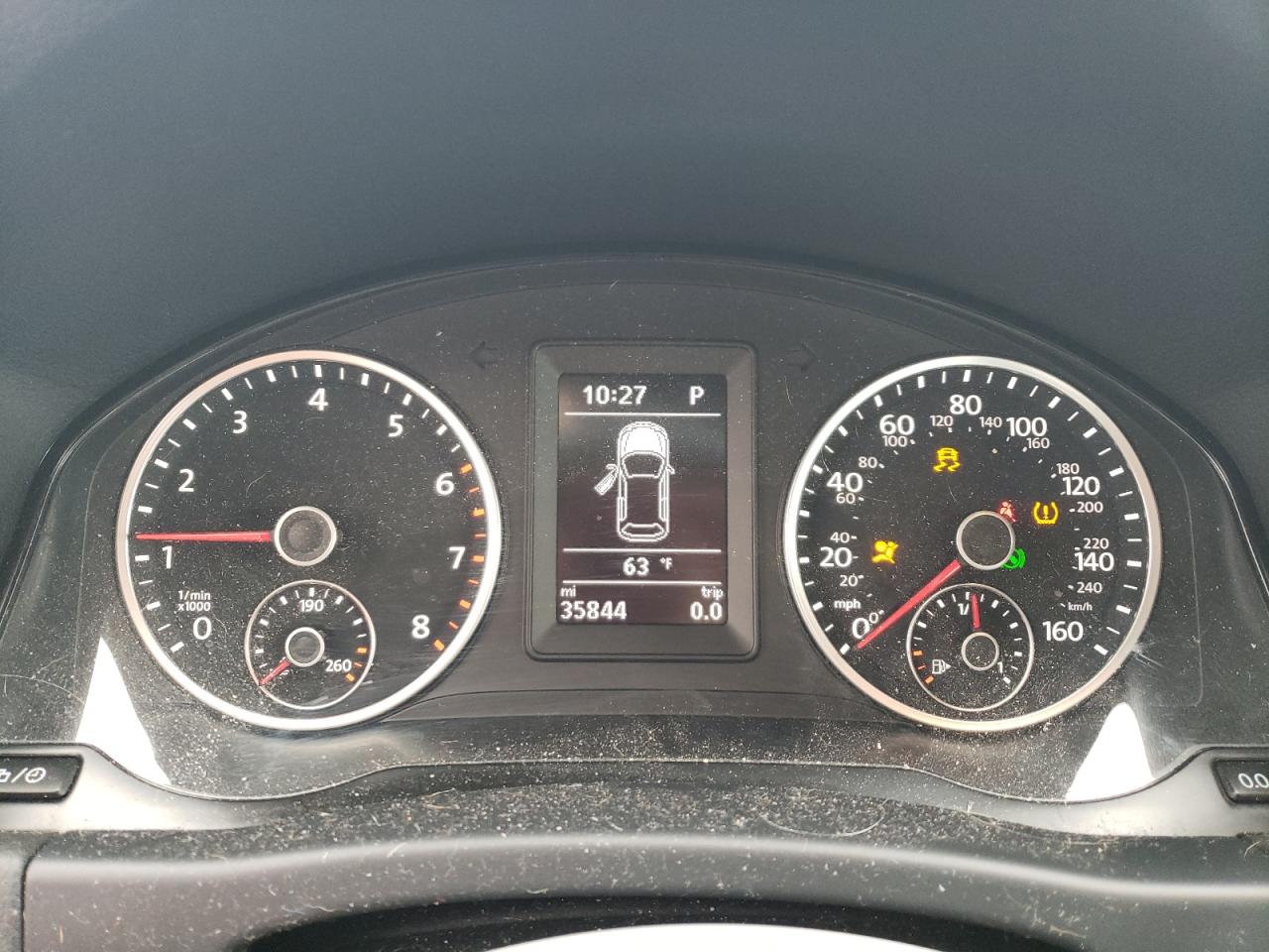 2017 Volkswagen Tiguan - Image 9